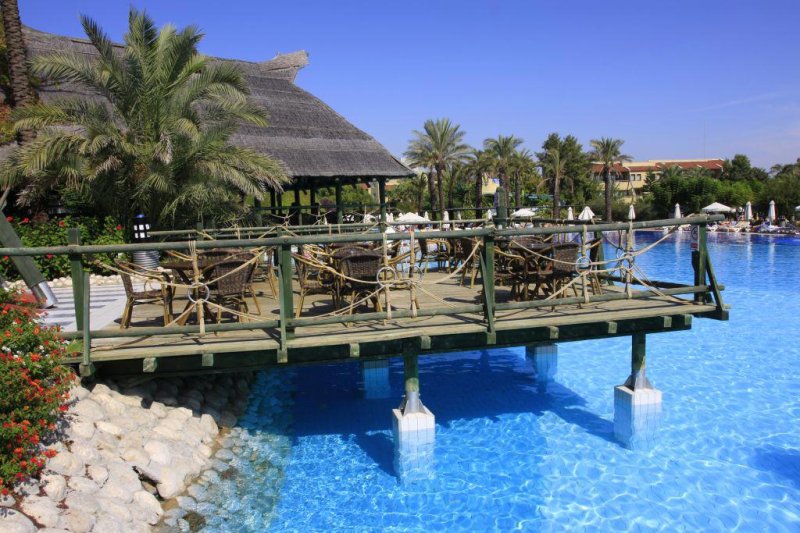 Side utazás Pegasos World