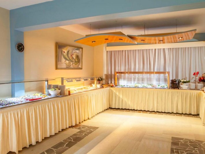 Ciprus utazás Penelope Beach Hotel