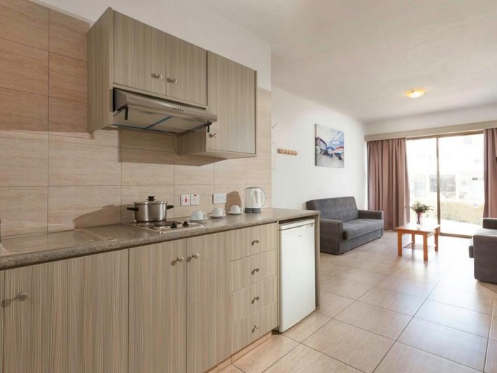 Ciprus utazás Penelope Beach Hotel