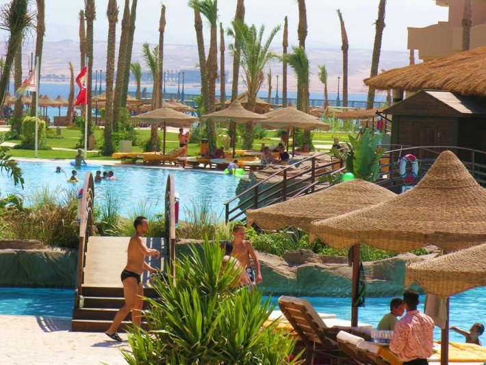 Hurghada utazás Pyramisa Beach Resort Sahl Hasheesh
