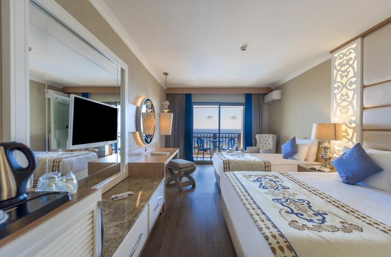 Alanya utazás Quattro Beach Resort