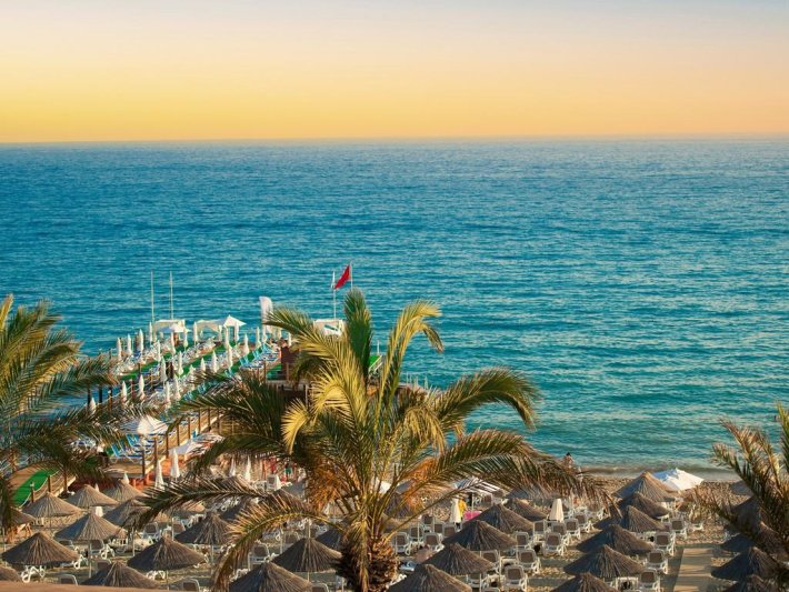 Alanya utazás Quatro Family Club Dem