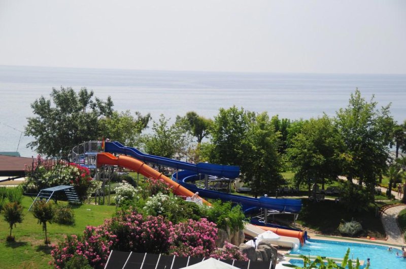 Kemer utazás Queens Park Le Jardin