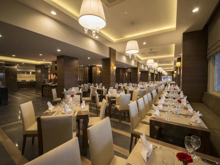 Antalya utazás Ramada Resort By Wyndham Lara