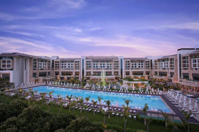 Belek utazás Regnum Carya Golf Resort