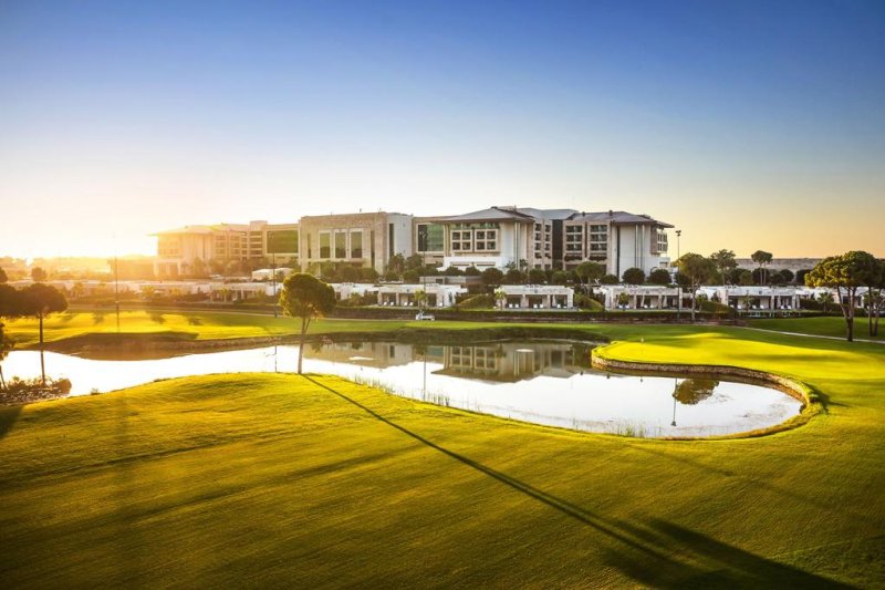 Belek utazás Regnum Carya Golf Resort