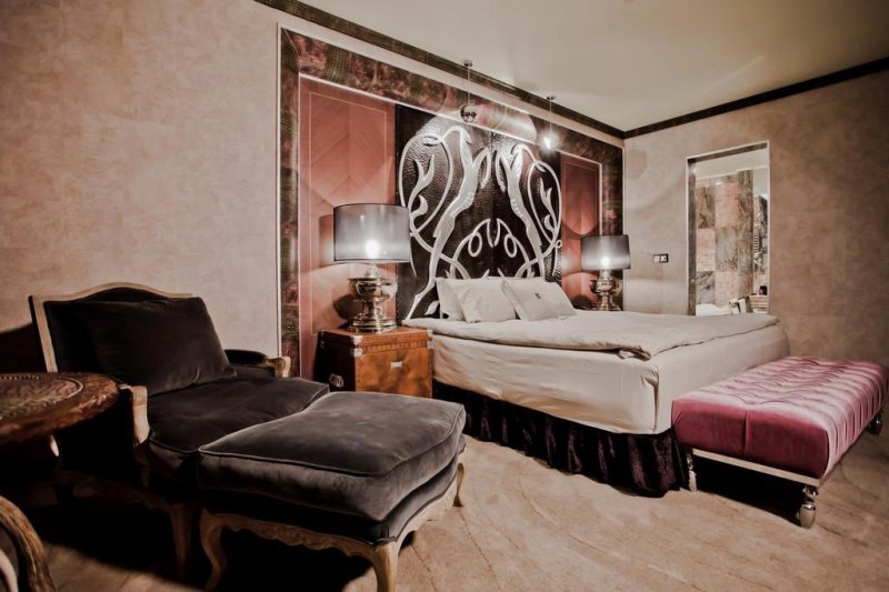 Elenite utazás Royal Castle