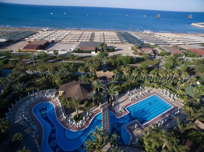 Side nyaralás Royal Dragon