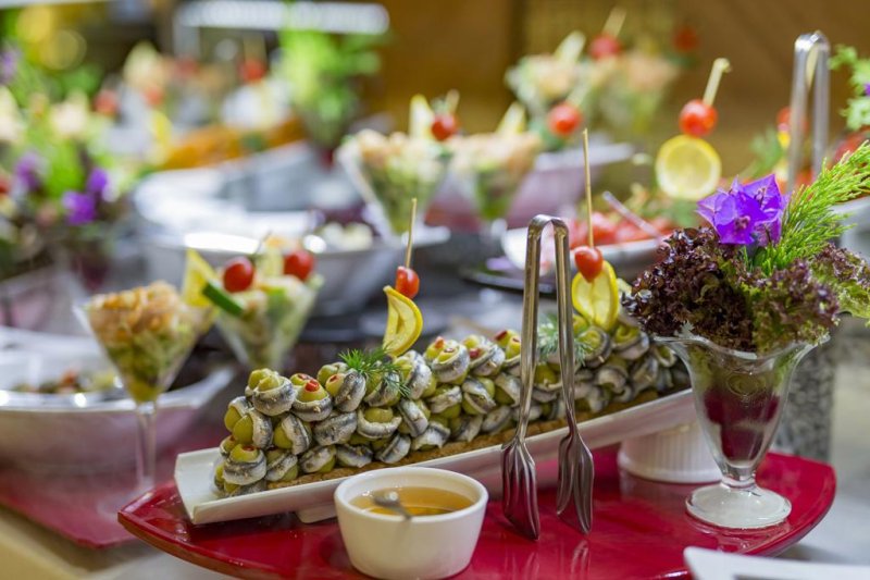 Side nyaralás Royal Dragon