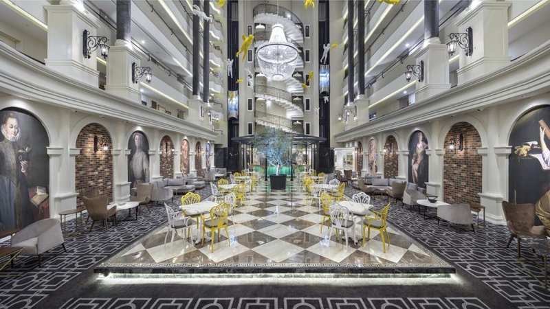 Alanya utazás Royal Garden Select