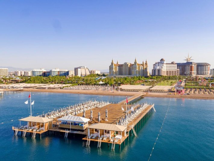 Antalya utazás Royal Seginus