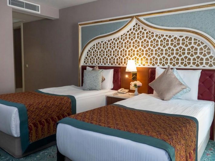 Side utazás Royal Taj Mahal