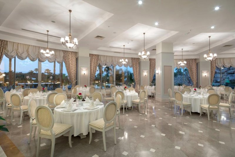 Alanya utazás Saphir Resort & Spa