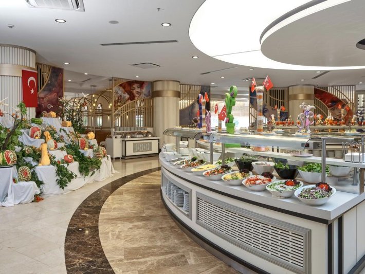 Side utazás Sea World Resort Spa