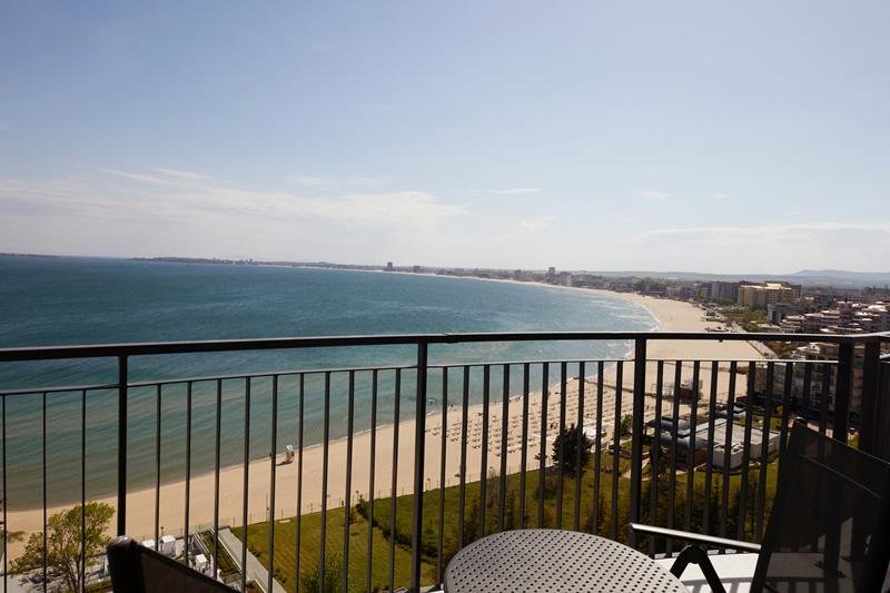 Napospart utazás Secrets Sunny Beach Resort & Spa