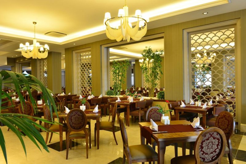 Side utazás Side Crown Serenity