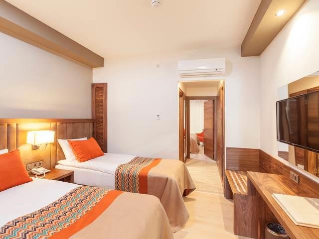 Side utazás Side Royal Palace