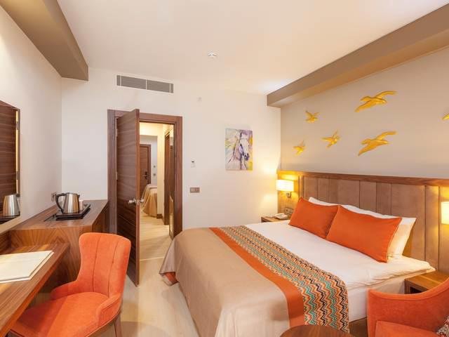 Side utazás Side Royal Palace