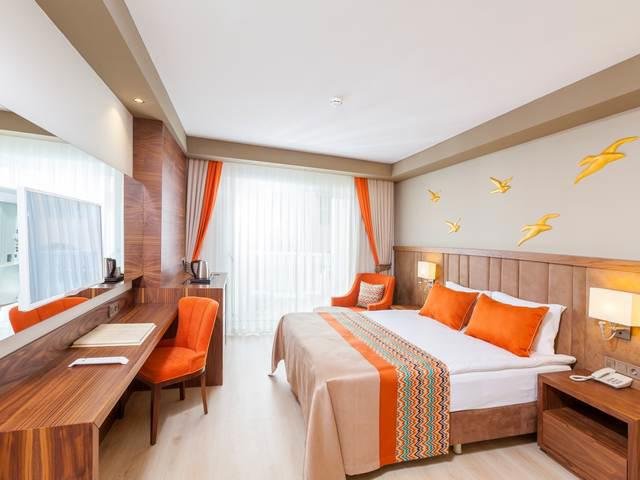 Side utazás Side Royal Palace