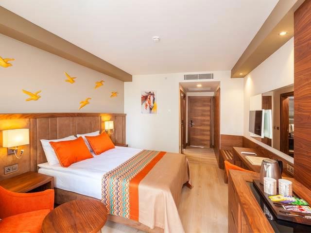 Side utazás Side Royal Palace