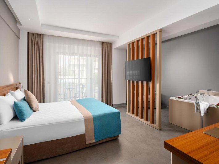 Side utazás Side Story Hotel