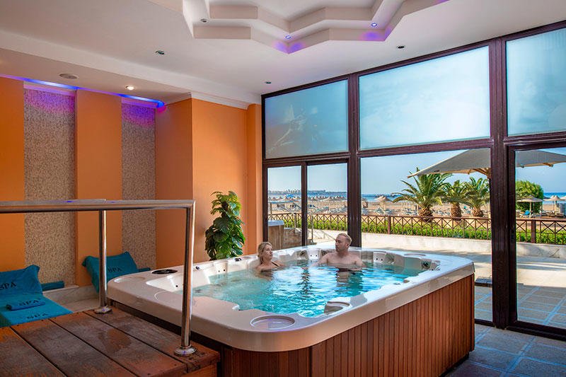 Hurghada utazás Stella Makadi Beach Resort