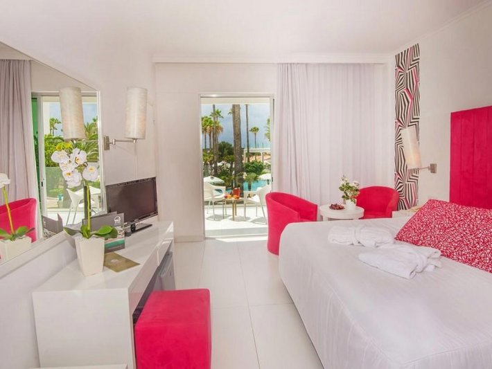 Dél-Ciprus utazás The Dome Beach Hotel & Resort