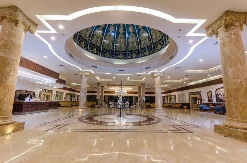 Hurghada utazás Titanic Beach Spa & Aquapark