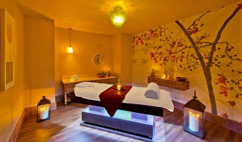 Antalya utazás Titanic Beach Lara