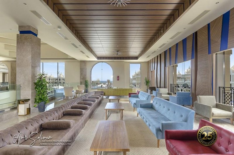 Hurghada utazás Titanic Royal