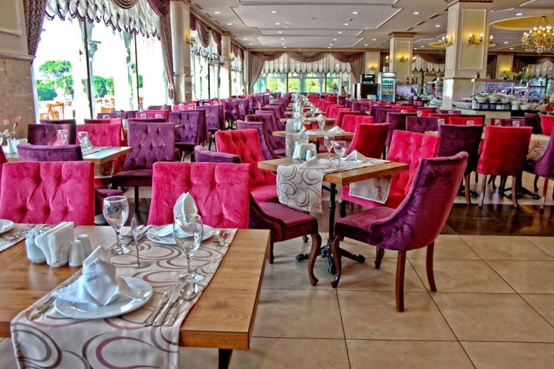 Antalya utazás Venezia Palace