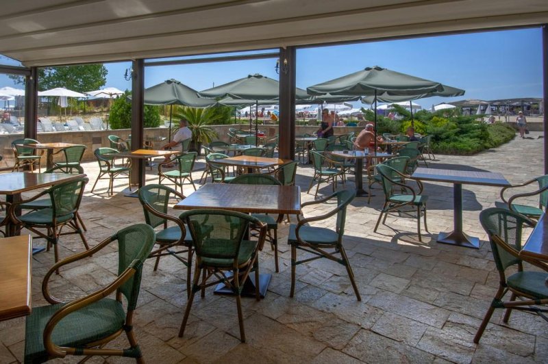 Napospart utazás Viand Hotel