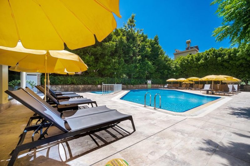 Alanya utazás Villa Sun Flower Aparts & Suites