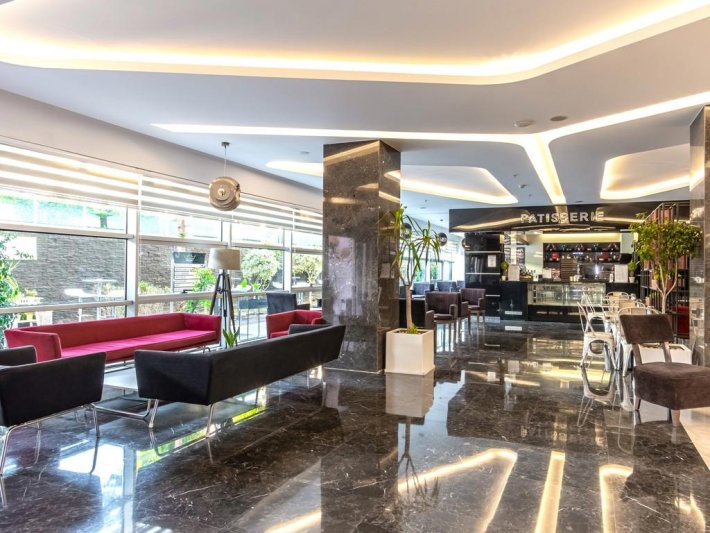 Alanya utazás White City Resort