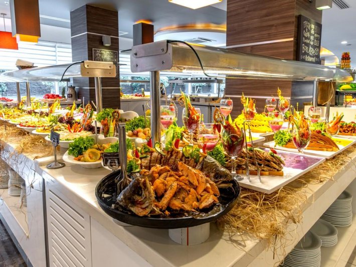 Alanya utazás White City Resort