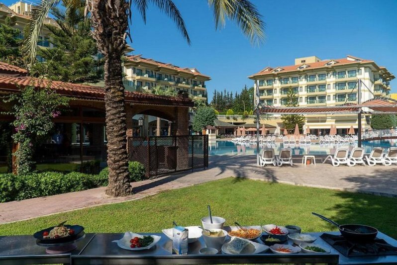 Side utazás Adalya Art Side