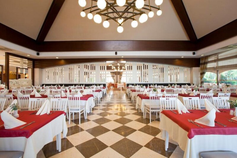 Side utazás Adalya Art Side