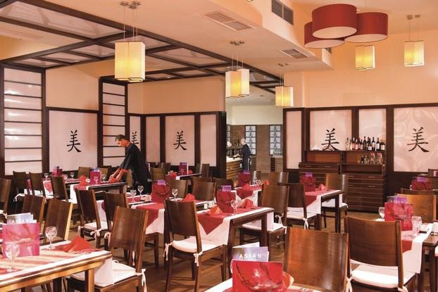 Napospart utazás Riu Helios Hotel Sunny Beach