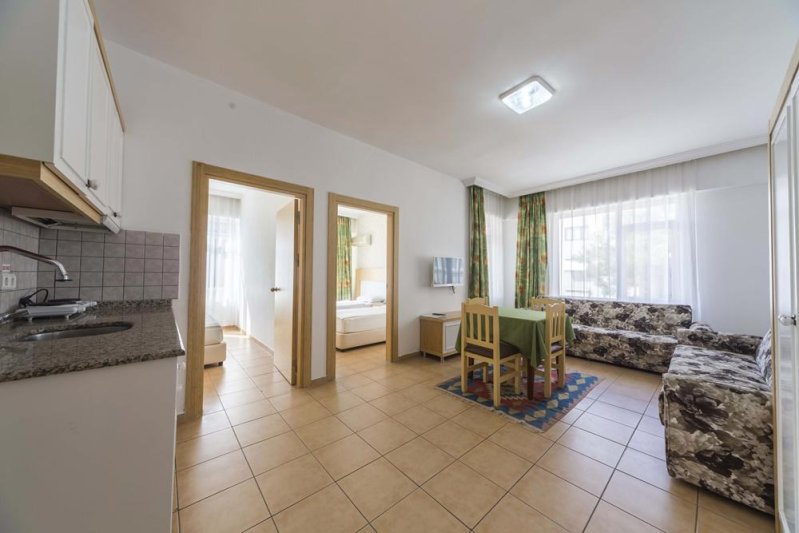 Alanya utazás Eftalia Downtown Hotel