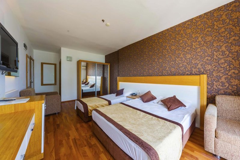 Alanya utazás Eftalia Downtown Hotel