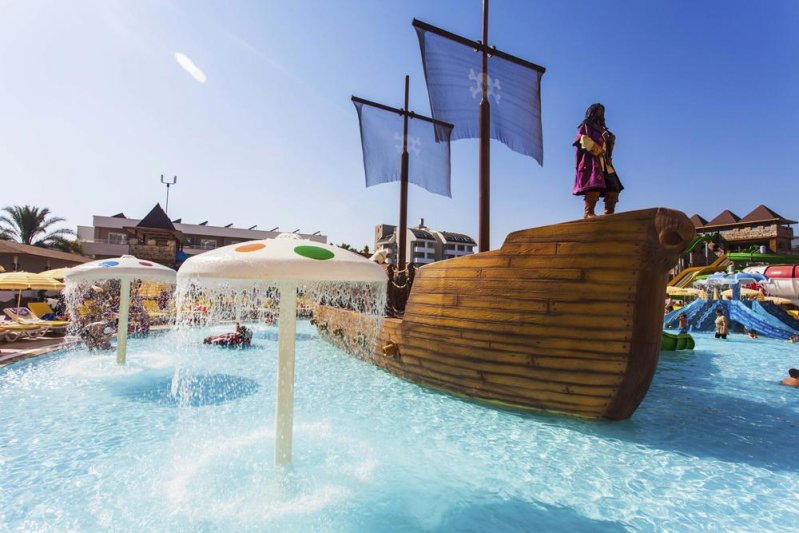 Alanya utazás Eftalia Splash Resort