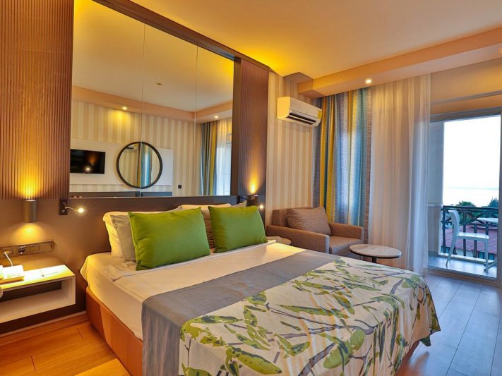 Alanya utazás Crystal Land Of Paradise