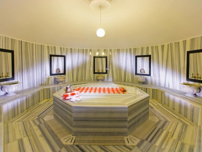 Kusadasi utazás Fantasia Hotel De Luxe