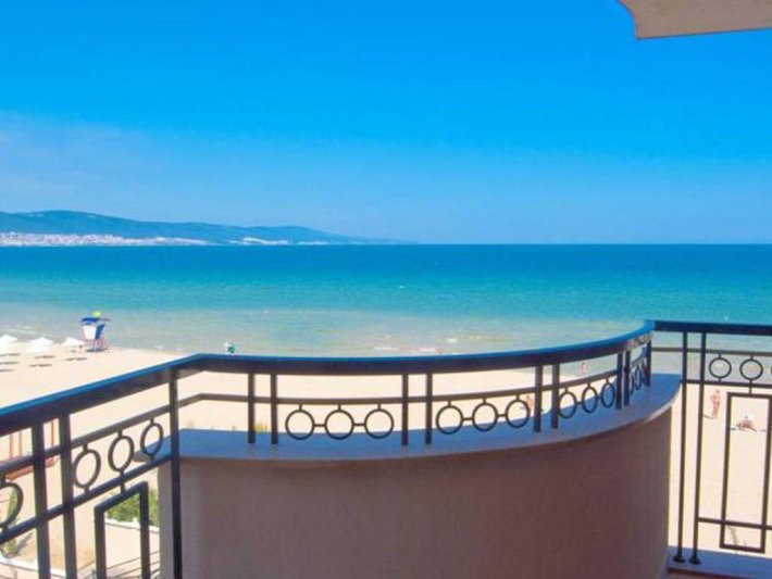 Napospart utazás Golden Ina Hotel