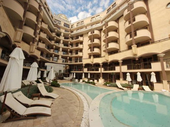 Napospart utazás Golden Ina Hotel