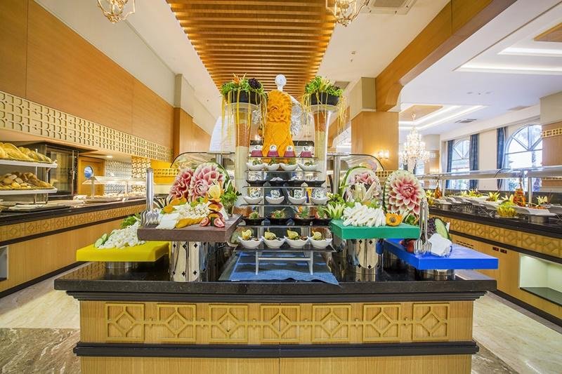 Side utazás J adore Deluxe Hotel & Spa