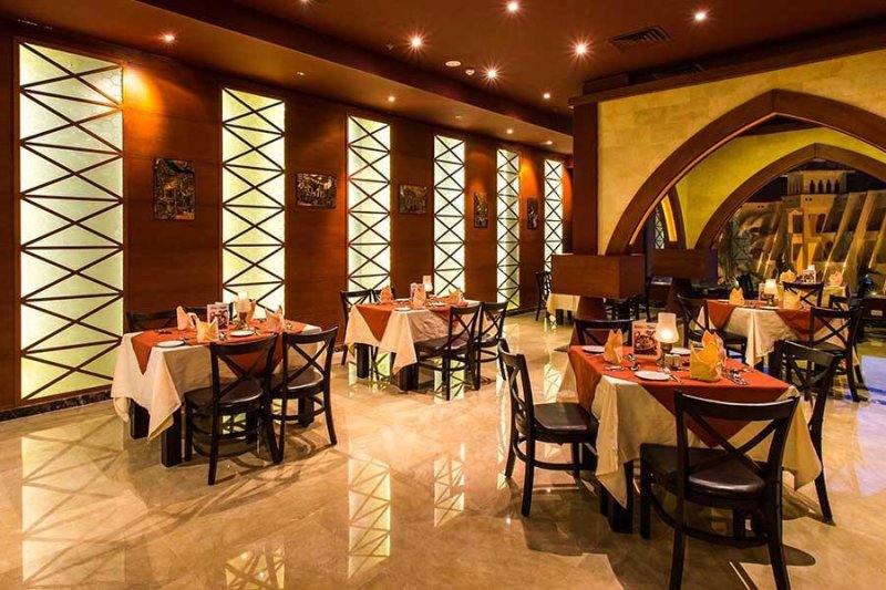 Hurghada utazás Jasmine Palace Resort