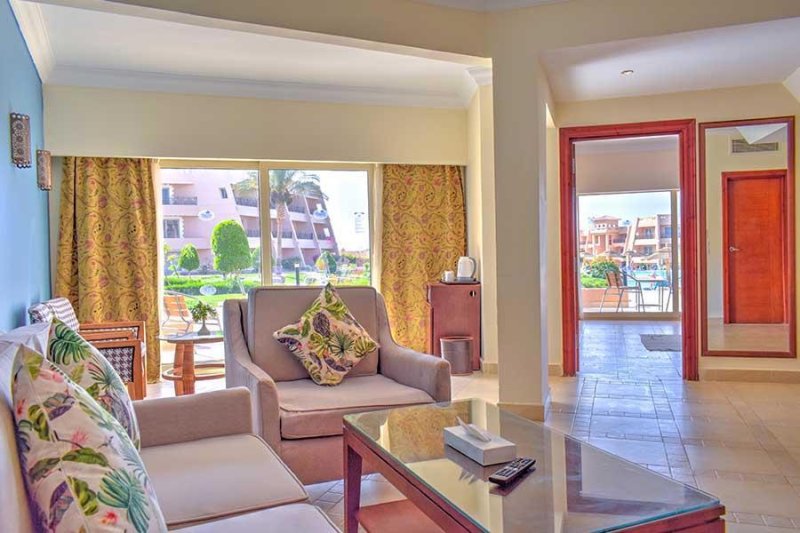 Hurghada utazás Jasmine Palace Resort