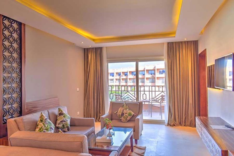 Hurghada utazás Jasmine Palace Resort