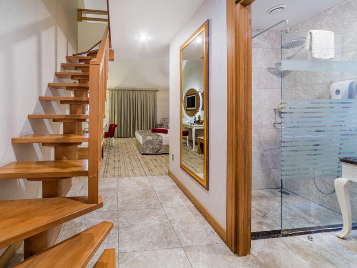 Alanya utazás Justiniano Deluxe Resort